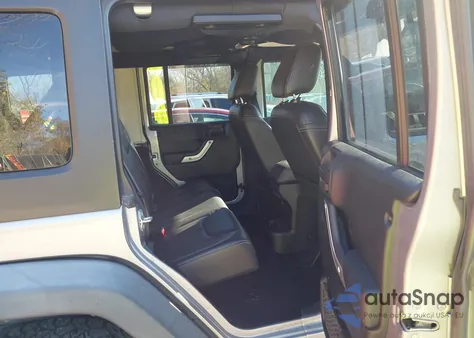 2016 Jeep Wrangler Unlimited Rubicon Hard Rock из США, поврежденный, VIN 1C4BJWFG8GL115953